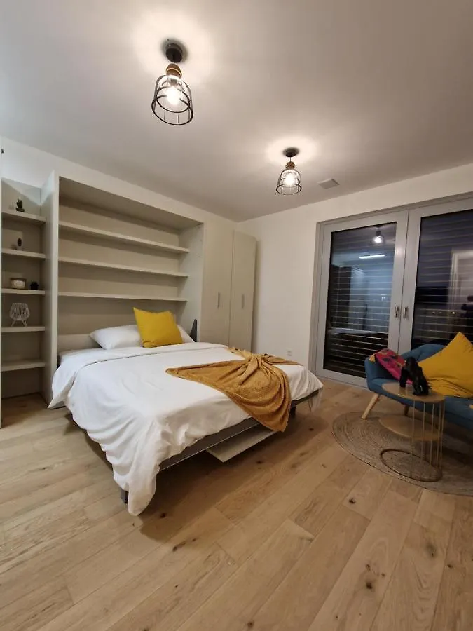 Studio Amenage Gasperich Apartment Luxembourg